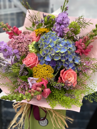 Summer flowers delivered in Eastbourne 