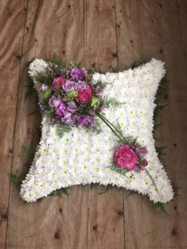 Cushion Traditional