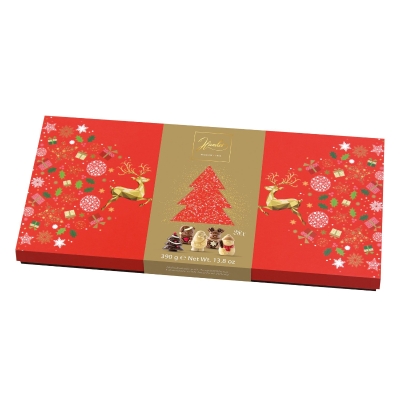 Hamlet festive reindeer gift box of figures with hazelnut filling