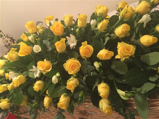 Spray for the Casket, All Roses