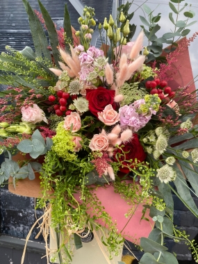 Red and Pink rose flower bouquet by Grand Flowers available for delivery